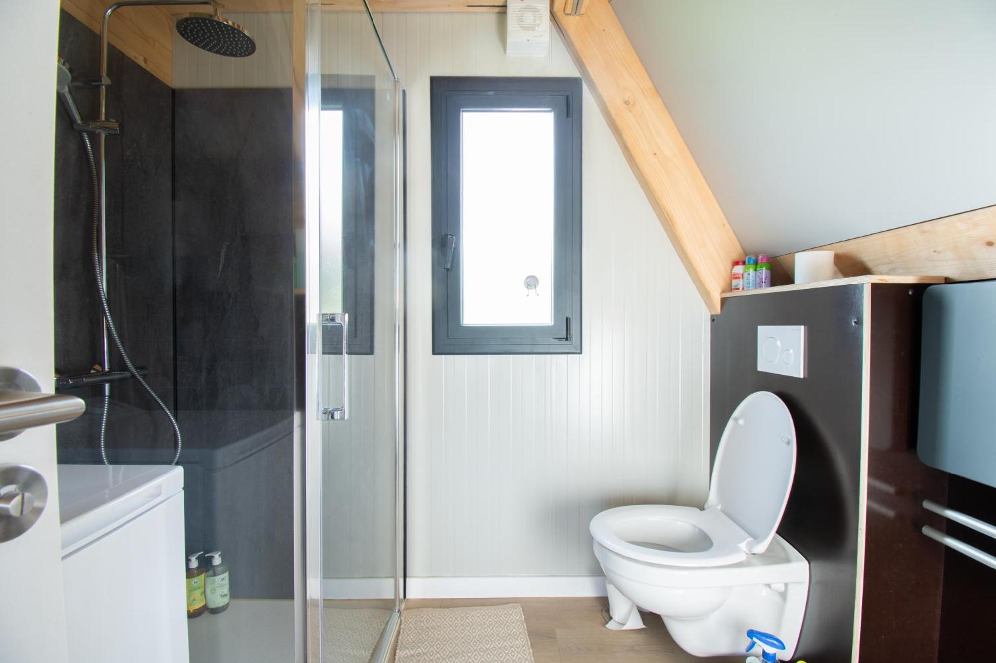 Le Tipi Bleu Tiny House Neuve Avec Terrasse Et Jardin Villa Camaret-sur-Mer Exteriör bild