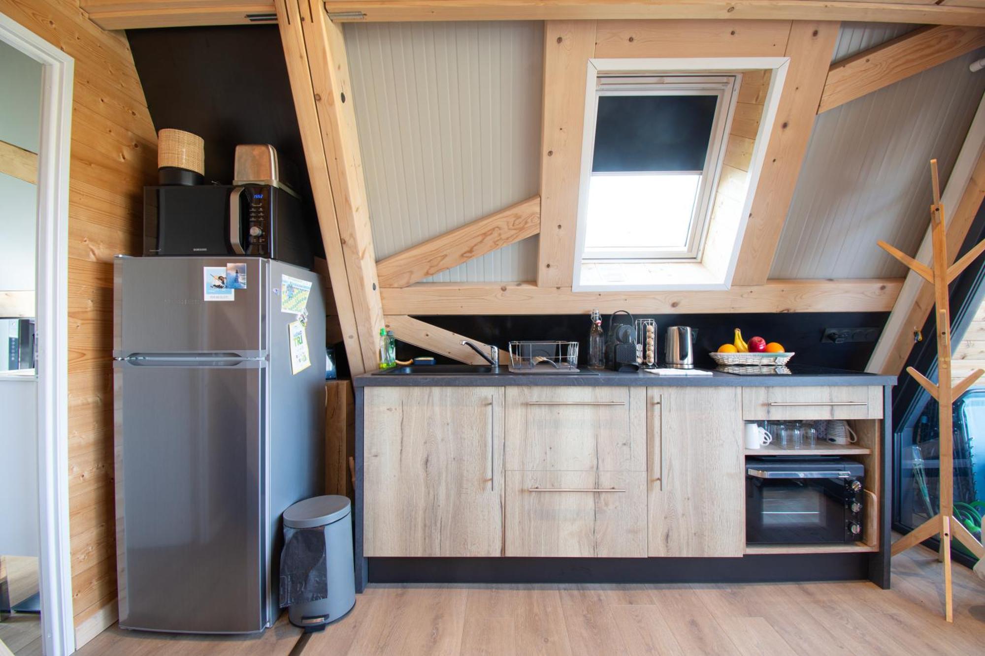 Le Tipi Bleu Tiny House Neuve Avec Terrasse Et Jardin Villa Camaret-sur-Mer Exteriör bild