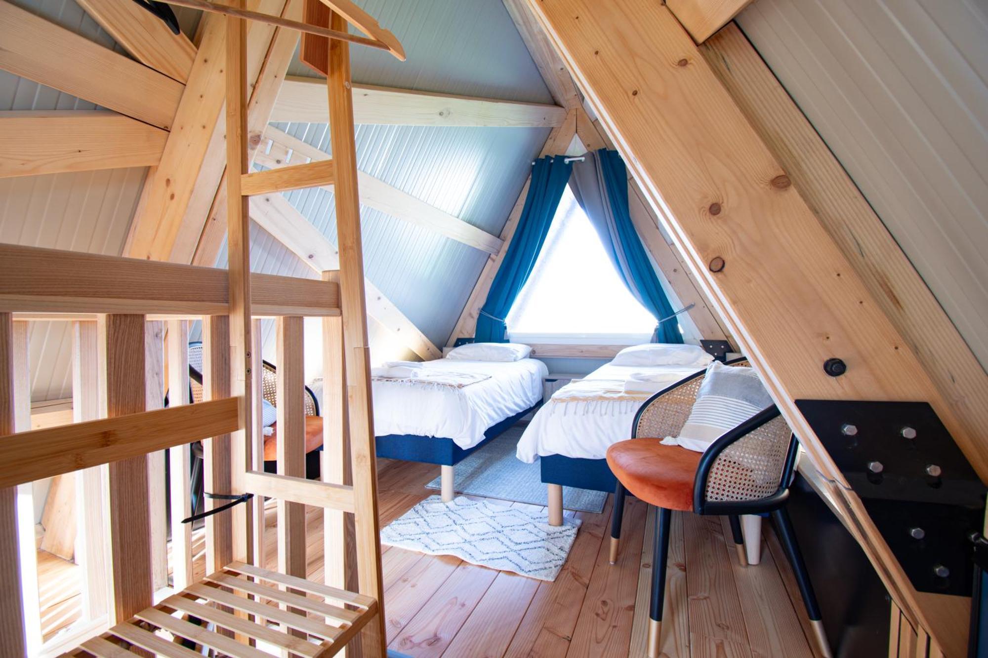 Le Tipi Bleu Tiny House Neuve Avec Terrasse Et Jardin Villa Camaret-sur-Mer Exteriör bild